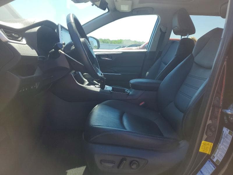 2022 TOYOTA RAV4 XLE PREMIUM 7