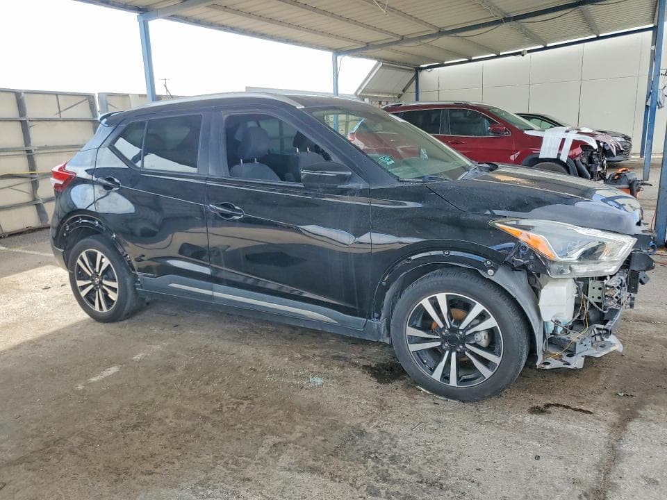 2020 NISSAN KICKS SR 4
