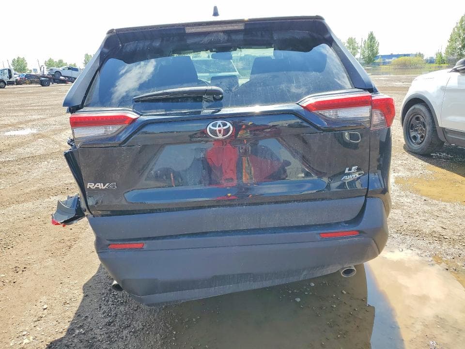 2023 TOYOTA RAV4 LE 6