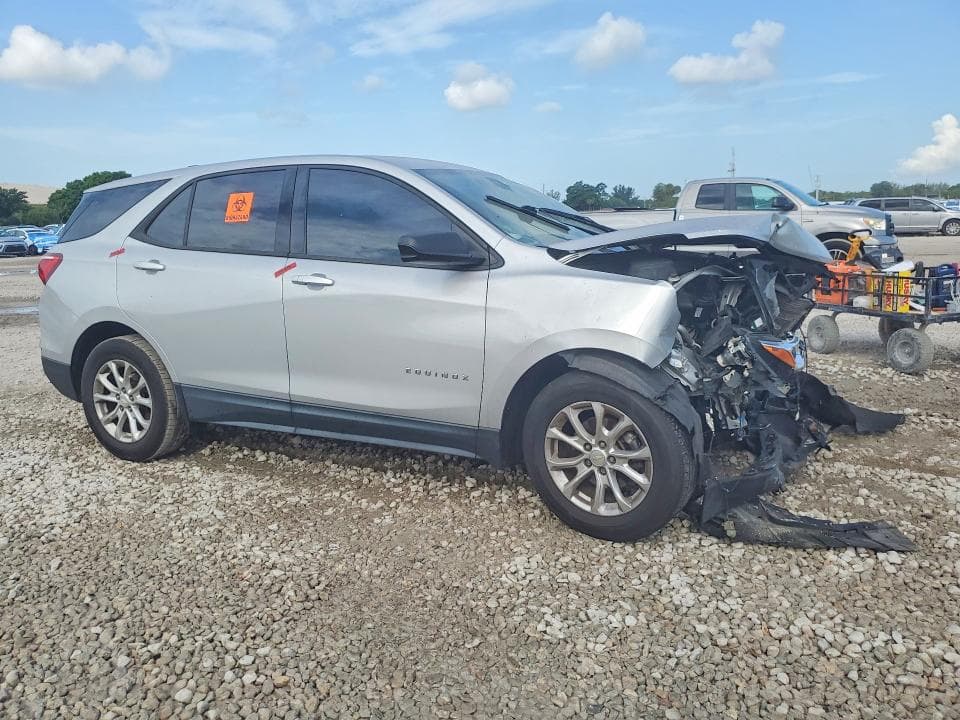 2018 CHEVROLET EQUINOX LS 4