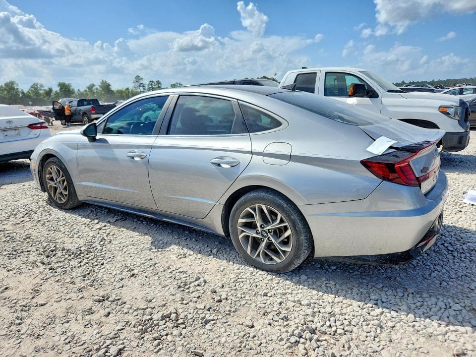 2021 HYUNDAI SONATA SEL 2