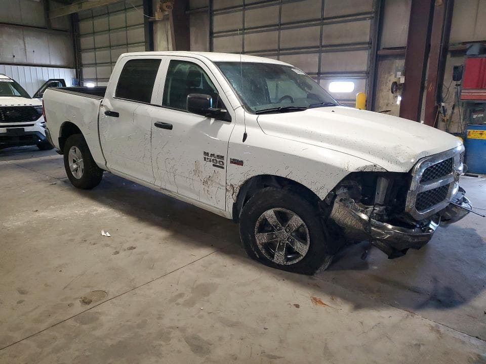 2020 RAM 1500 CLASSIC TRADESMAN 4