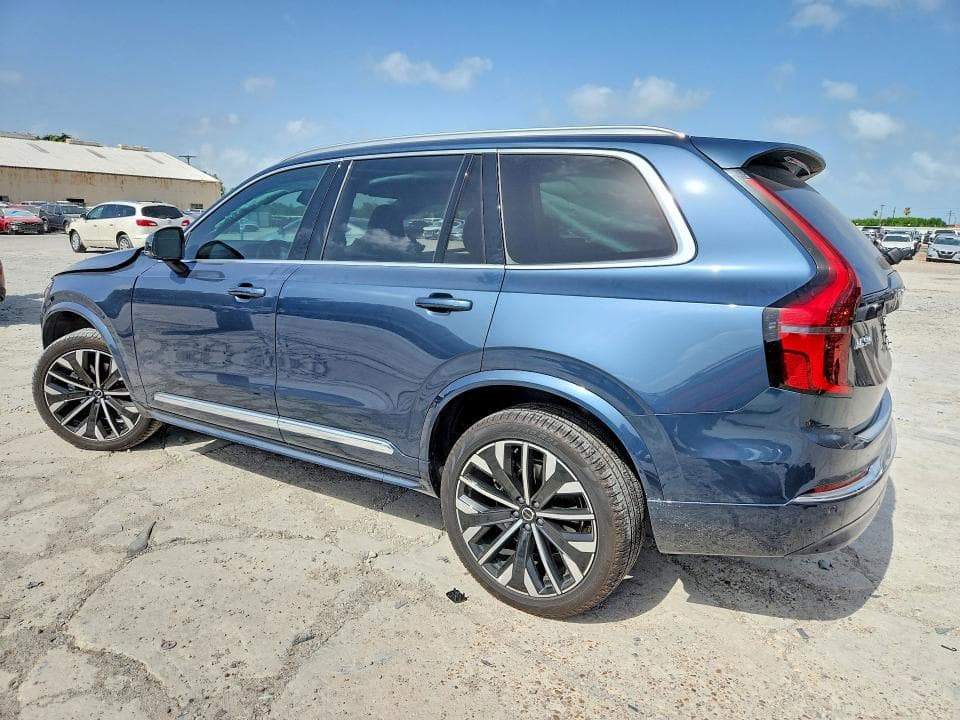2025 VOLVO XC90 CORE 2