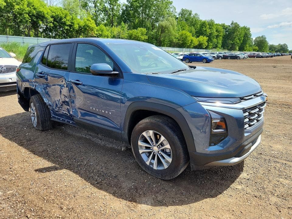 2026 CHEVROLET EQUINOX LT 4