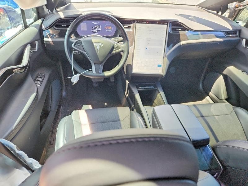 2018 TESLA MODEL X 8