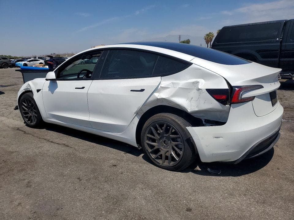 2024 TESLA MODEL 3 2