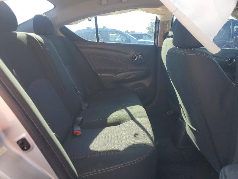 2017 NISSAN VERSA 1.6 S 10