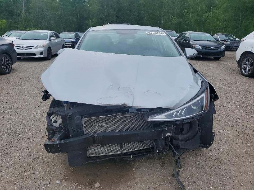 2020 HYUNDAI ELANTRA SEL 5
