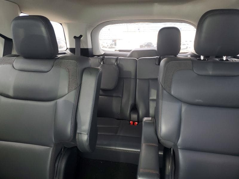 2025 FORD EXPLORER ACTIVE 10