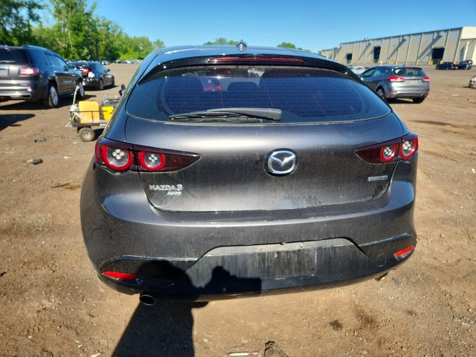2019 MAZDA 3 PREMIUM 6