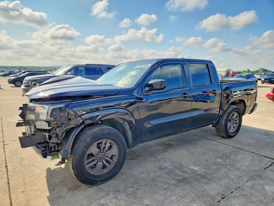 2025 NISSAN FRONTIER