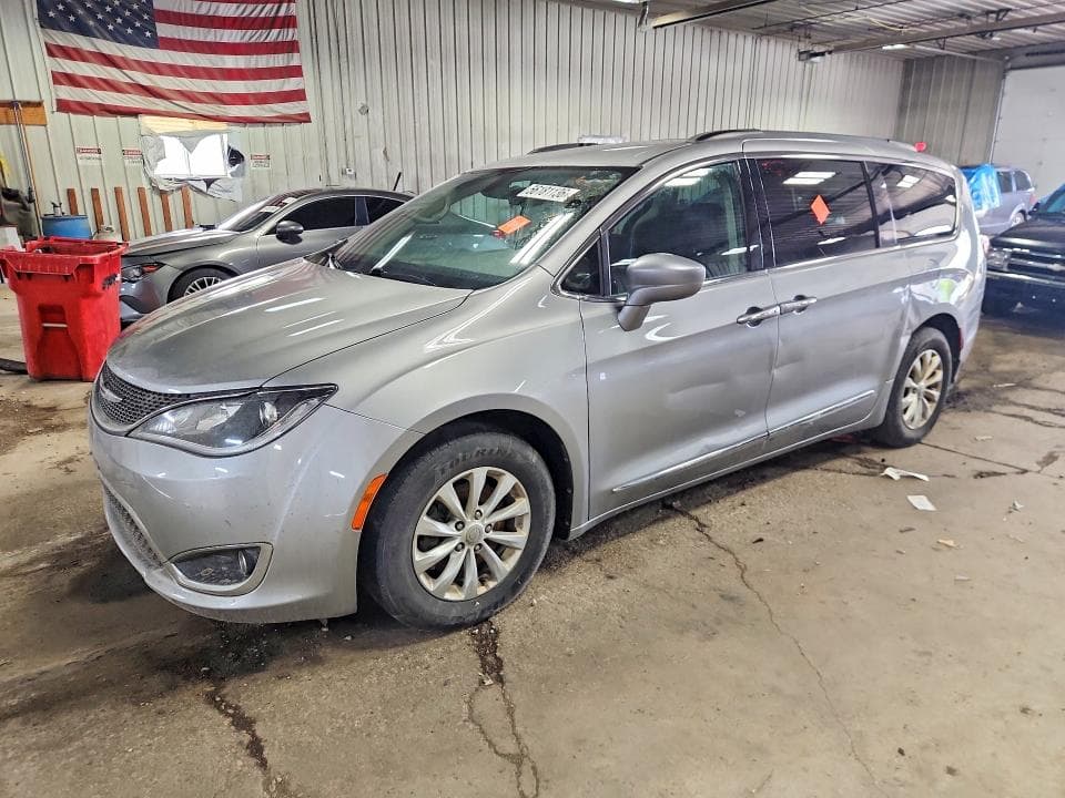 2017 CHRYSLER PACIFICA TOURING L TOURING L - 1