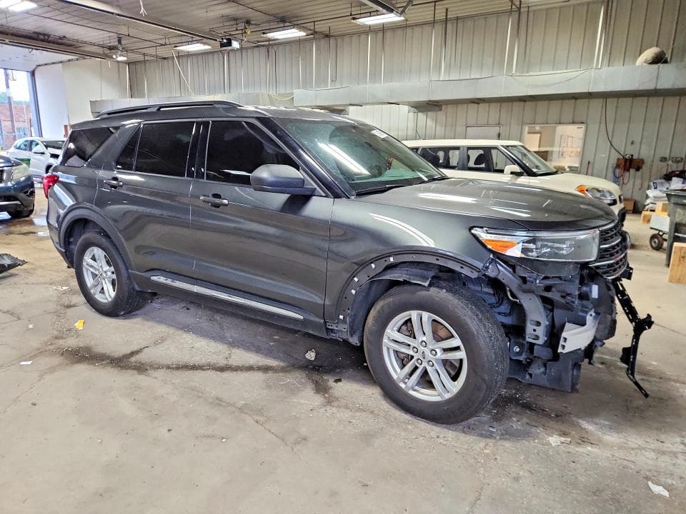 2020 FORD EXPLORER XLT 4
