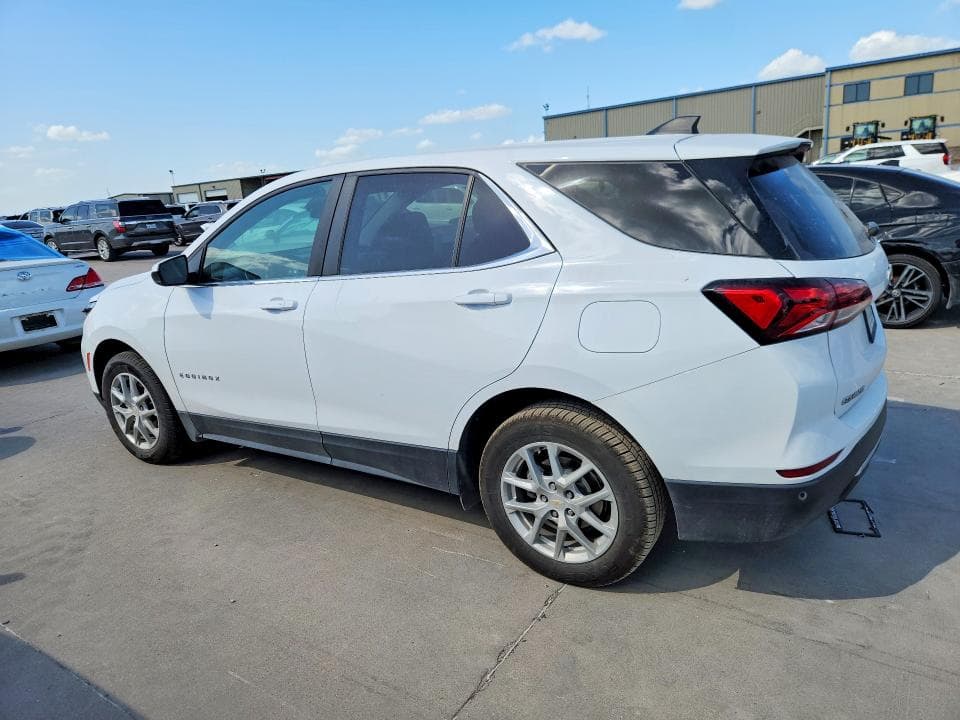 2024 CHEVROLET EQUINOX LT 2