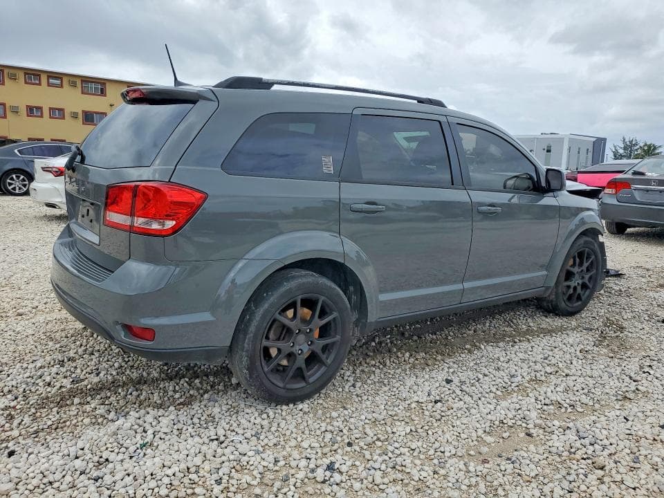 2019 DODGE JOURNEY SE 3