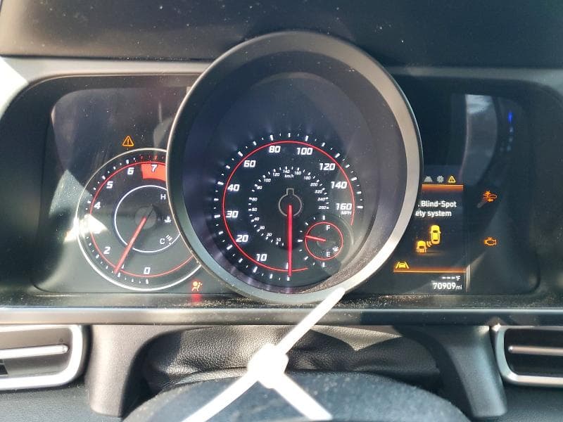 2023 HYUNDAI ELANTRA SEL 9