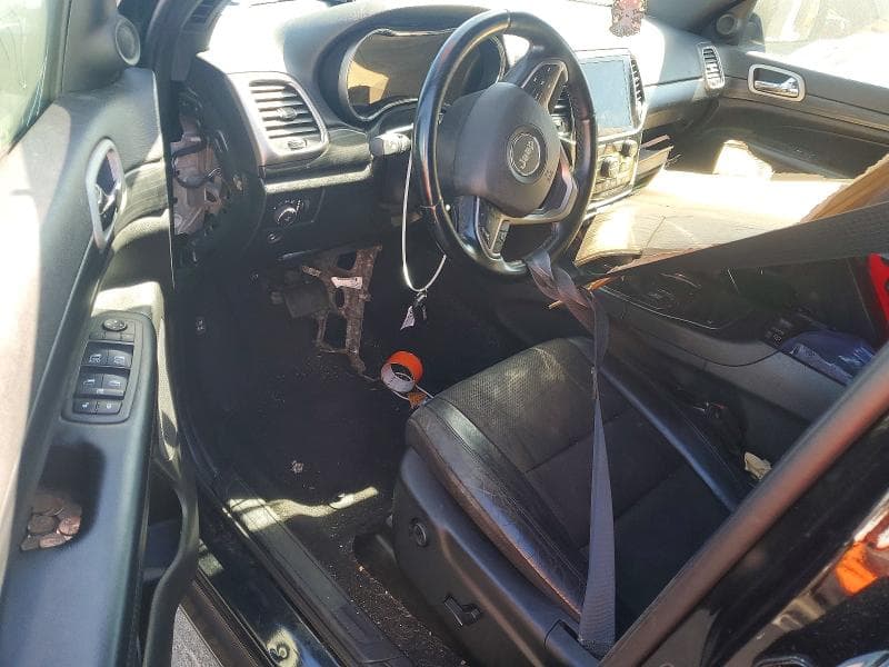 2022 JEEP GAND CHERO 8