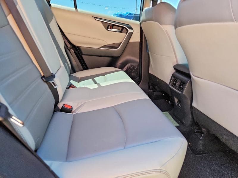 2019 TOYOTA RAV4 XLE PREMIUM 11