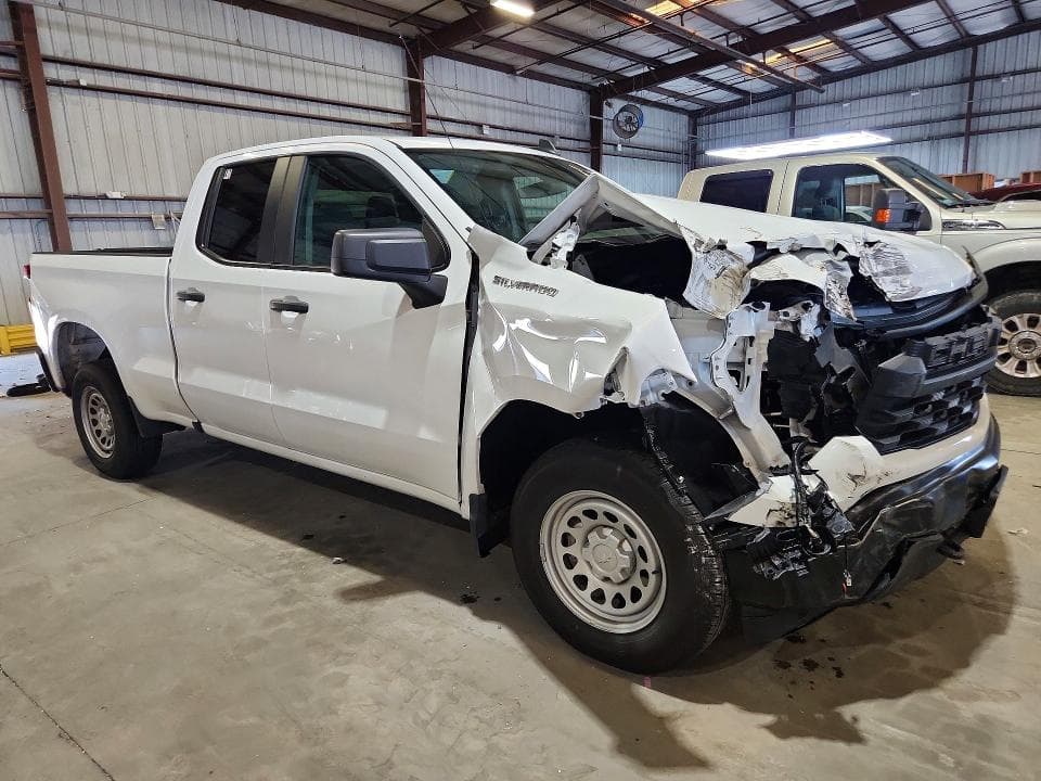 2025 CHEVROLET SILVERADO C1500 4