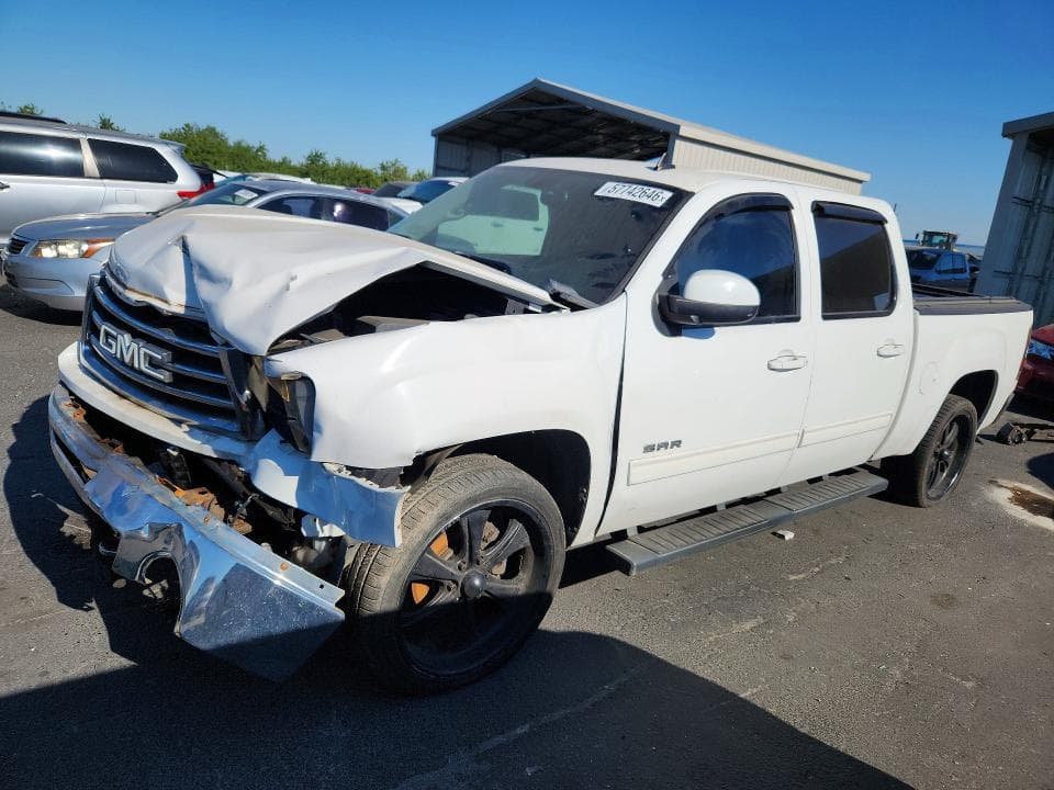 2013 GMC SIERRA - 1