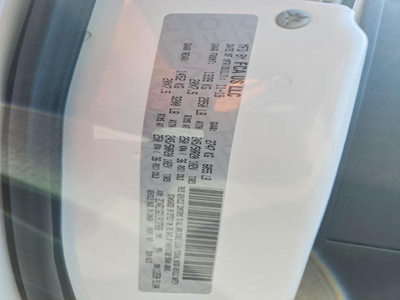 2020 CHRYSLER PACIFICA LIMITED 14
