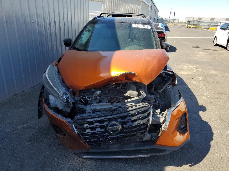 2021 NISSAN KICKS SR 5