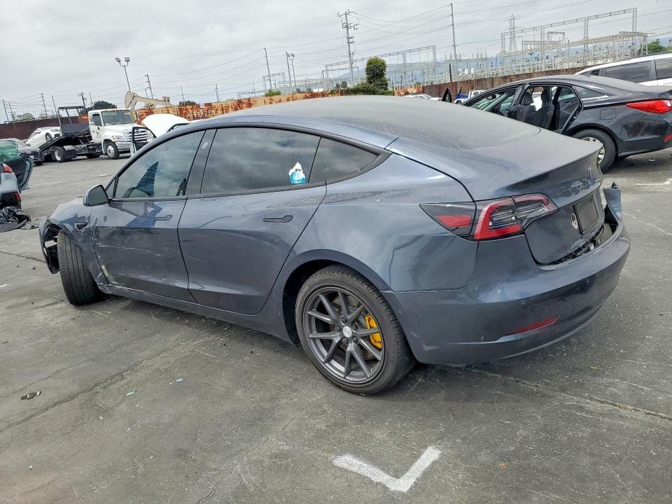 2022 TESLA MODEL 3 2