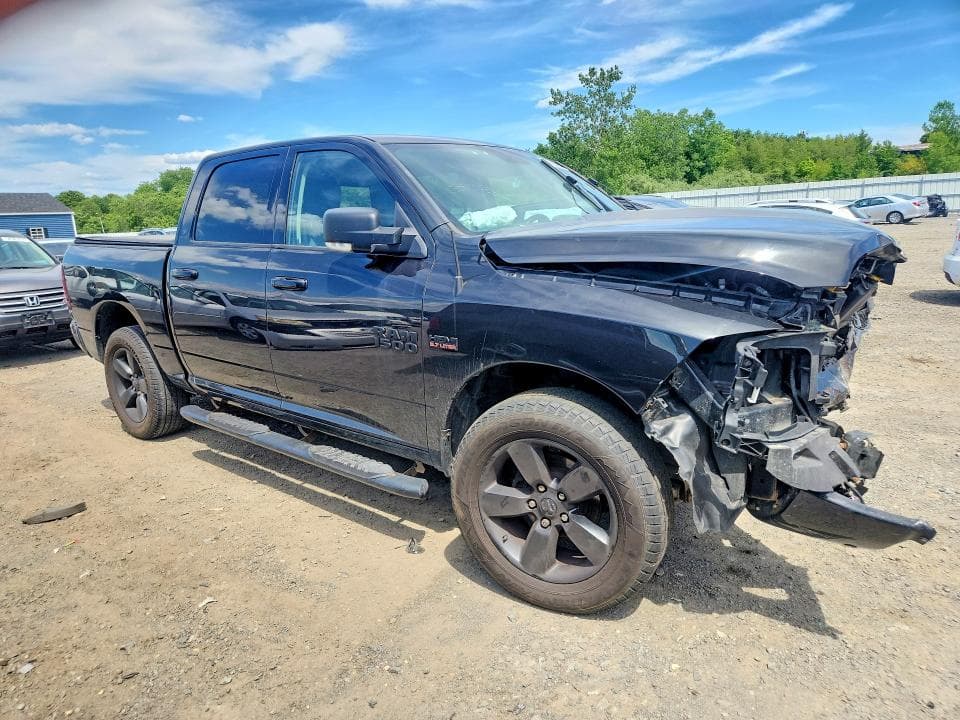 2018 RAM 1500 SLT 4