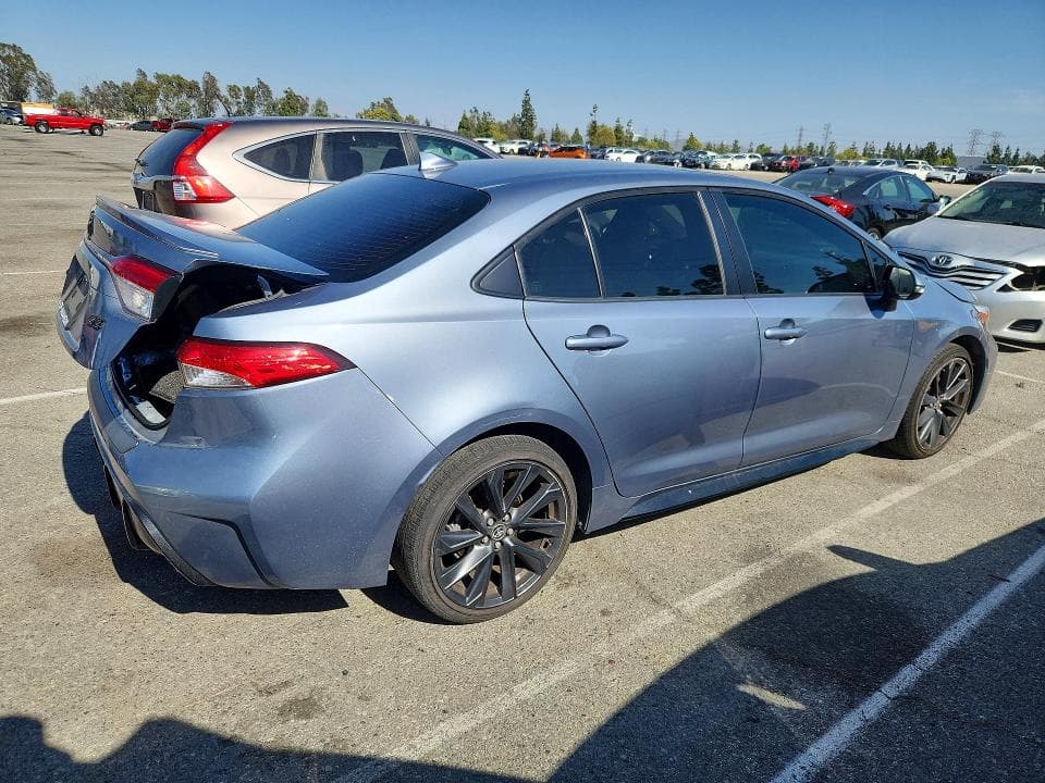 2023 TOYOTA COROLLA SE 3
