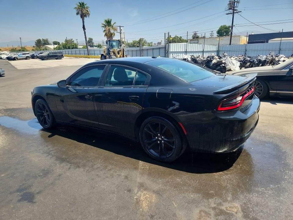 2018 DODGE CHARGER SXT 2
