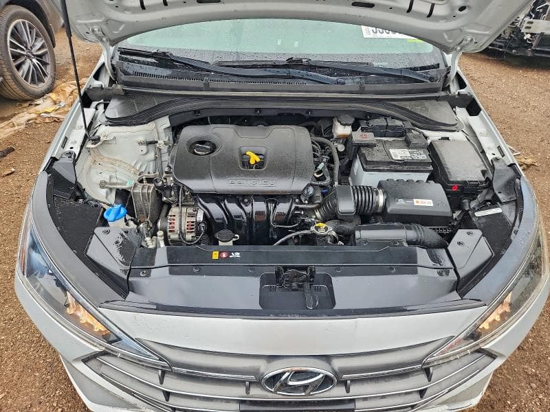 2019 HYUNDAI ELANTRA SE 11
