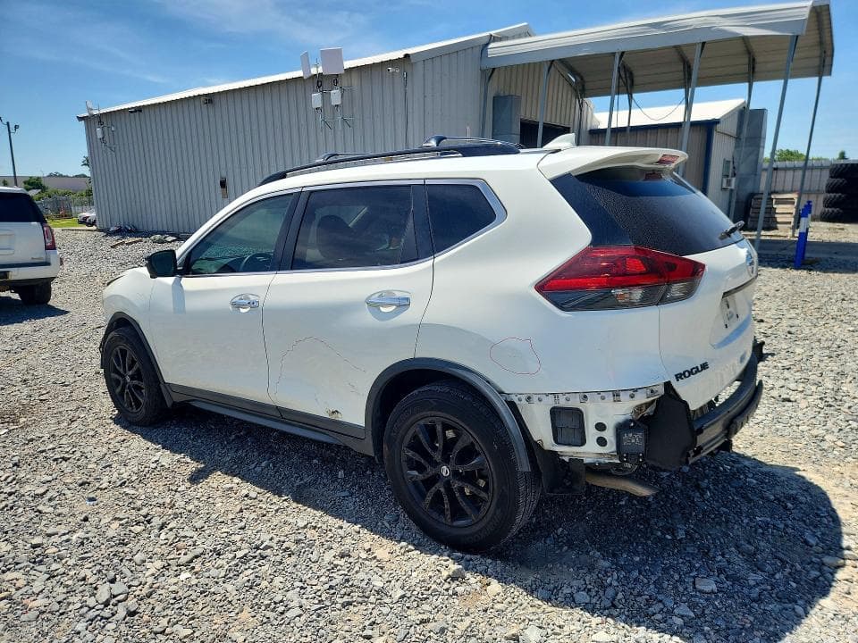 2018 NISSAN ROGUE SV 2