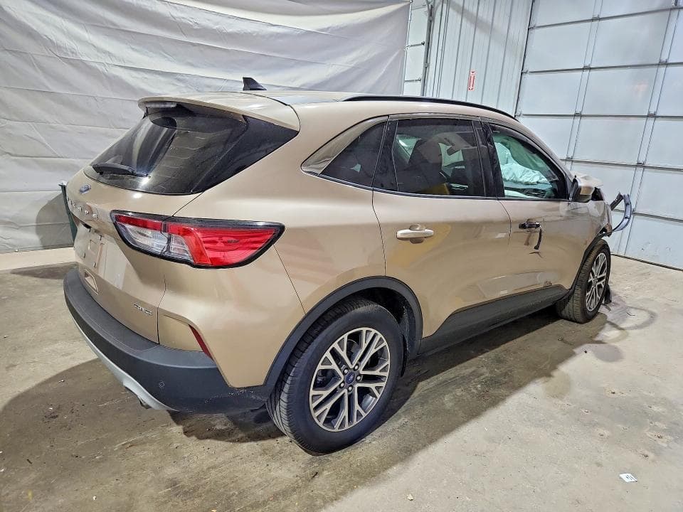 2021 FORD ESCAPE SEL 3