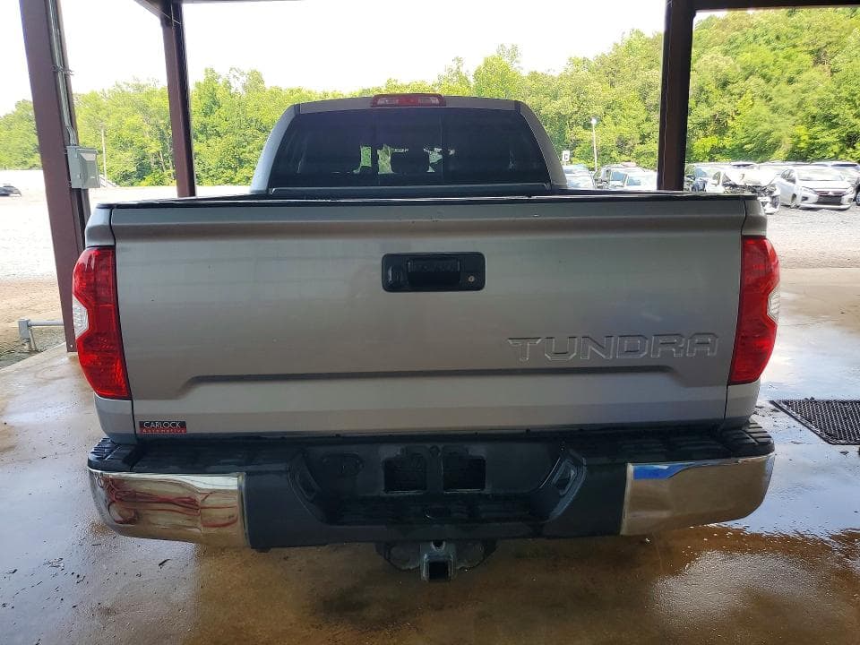 2018 TOYOTA TUNDRA SR5 6