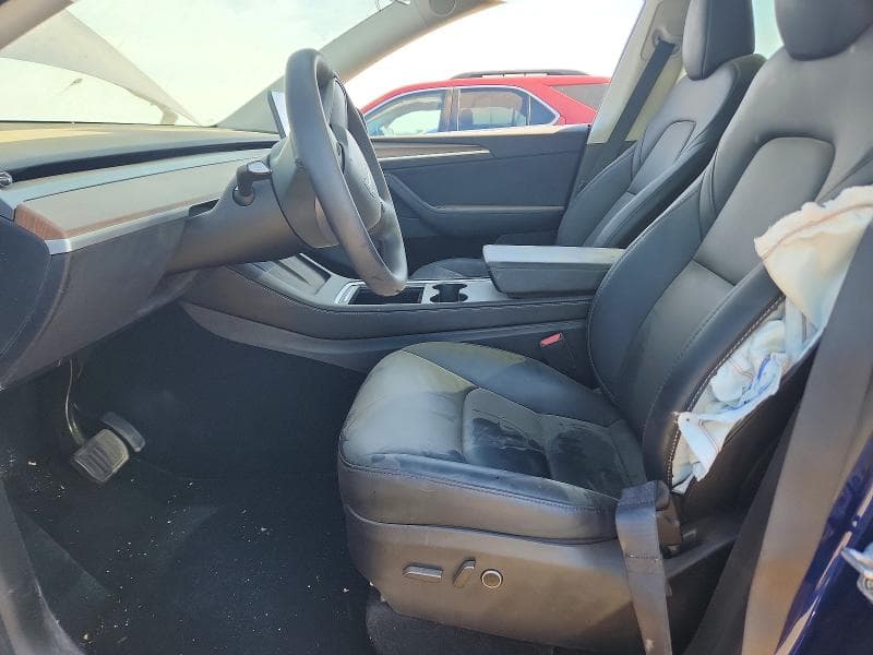 2024 TESLA MODEL Y 7