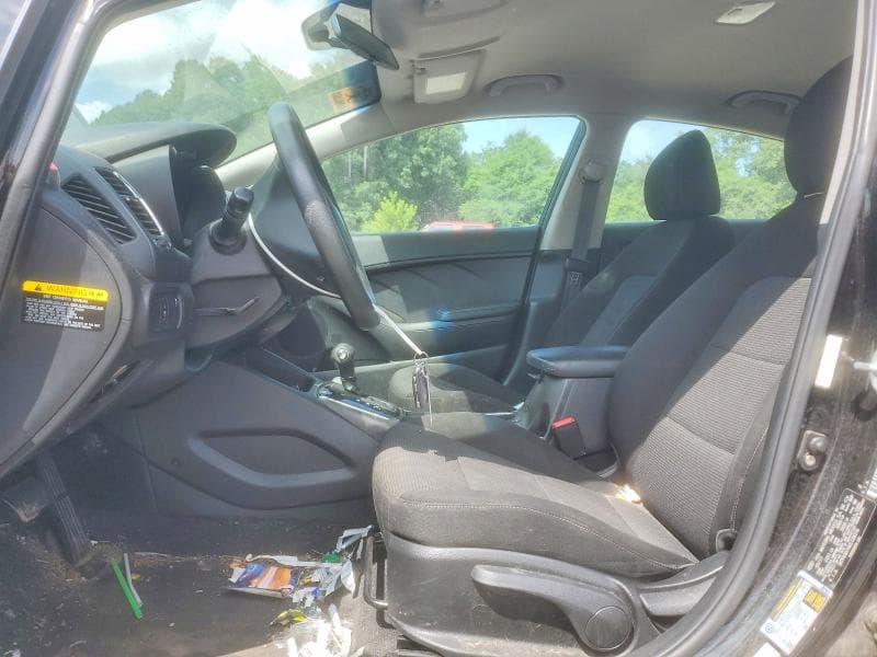 2017 KIA FORTE LX 7