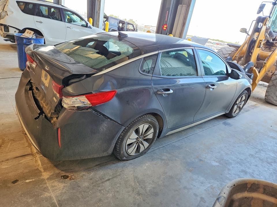 2017 KIA OPTIMA HYBRID 3
