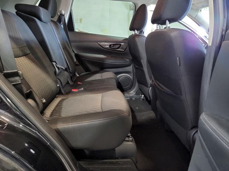 2019 NISSAN ROGUE S 11
