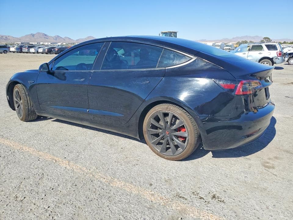 2018 TESLA MODEL 3 2