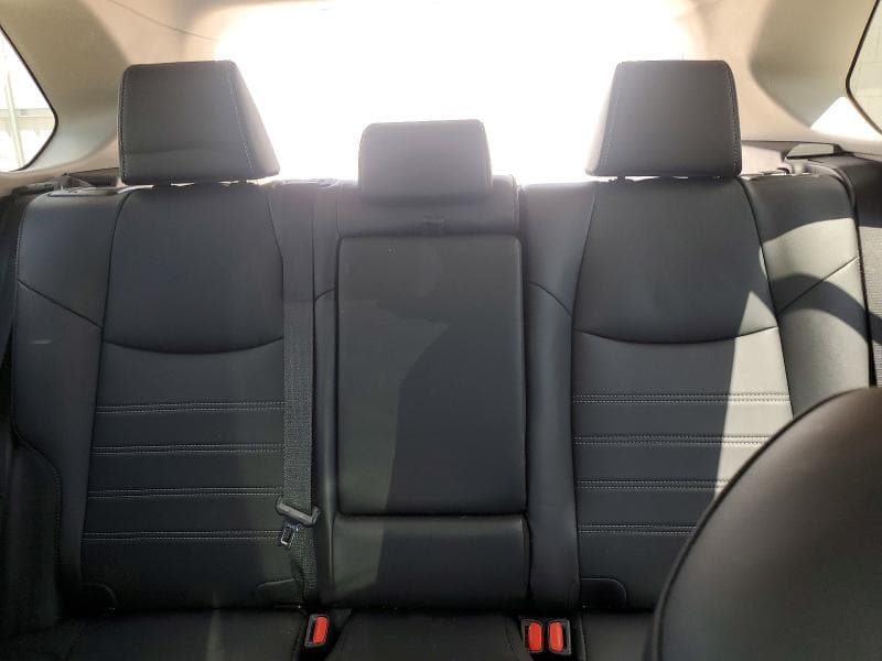 2025 TOYOTA RAV4 XLE PREMIUM 19