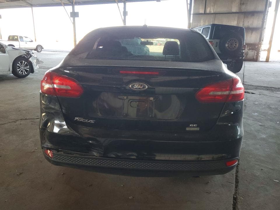 2017 FORD FOCUS SE 6