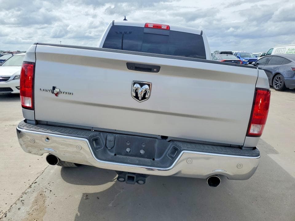 2018 RAM 1500 SLT 6
