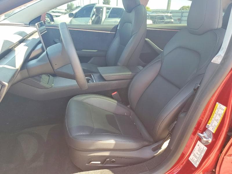 2025 TESLA MODEL 3 7