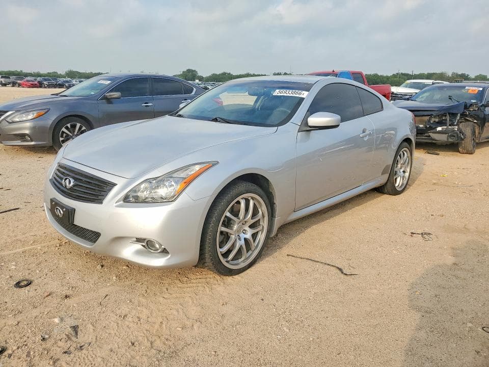 2013 INFINITI G37 COUPE X
