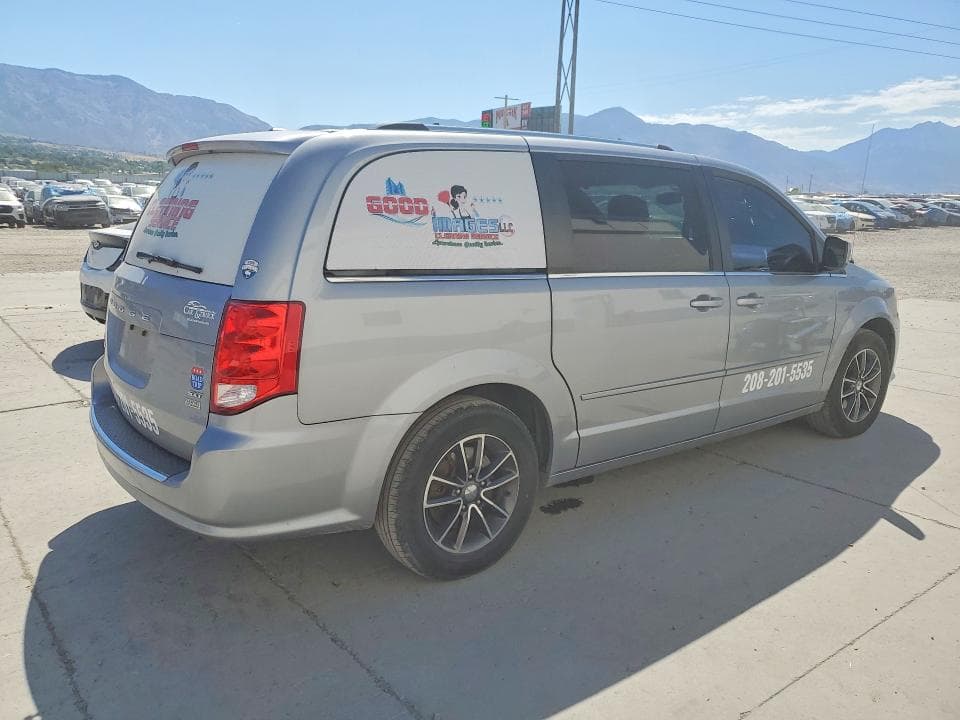 2017 DODGE GRAND CARAVAN SXT 3