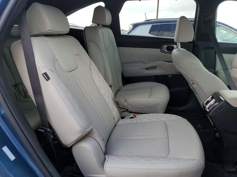 2025 KIA SORENTO SXP 11