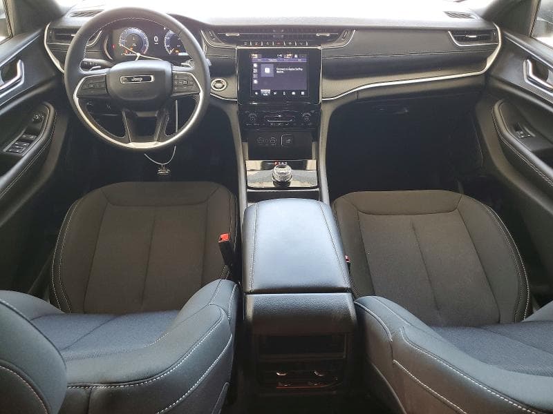 2025 JEEP GRAND CHEROKEE LAREDO 8