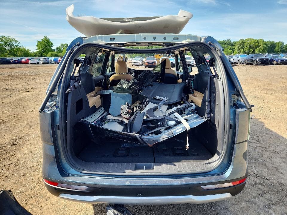 2022 KIA CARNIVAL EX 6