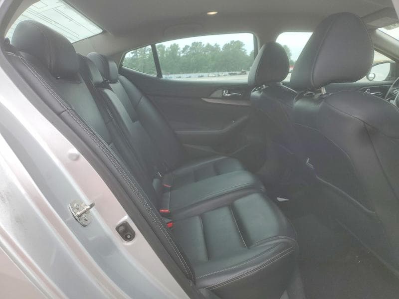 2018 NISSAN MAXIMA 10