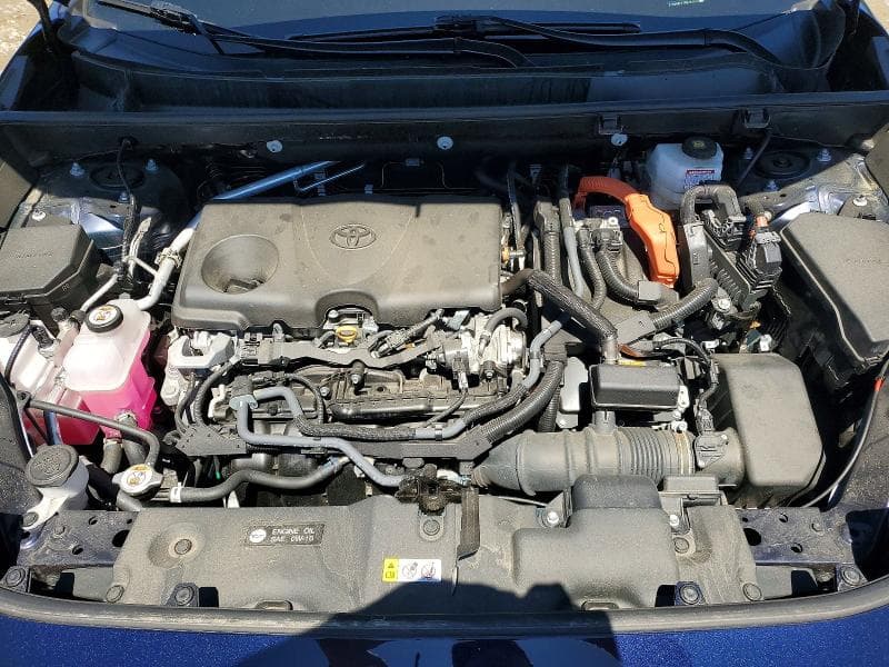 2024 TOYOTA RAV4 HYBRID XLE 12